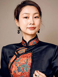 Asian woman Yong Mei from Mengzi, China