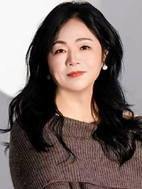 Asian single Lin Yan (Zoe) from Changsha, China