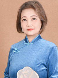 Asian woman Nian Xin (Elise) from Guangzhou, China