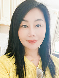 Asian single Cui Ling (Lucia) from Shenzhen, China