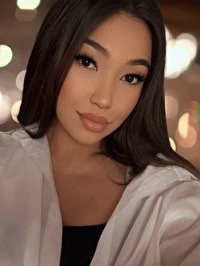 Asian single Assel from Odesa, Ukraine