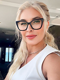 Ukrainian single Olena from Odesa, Ukraine