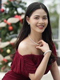 Asian single Anh Tuyet from Bao Lam, Vietnam