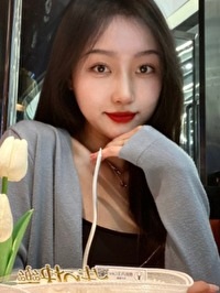 Asian single Xiao Xue from Xinjiang, China