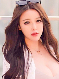 Asian single Le from Hengyang, China