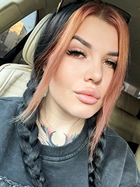 Ukrainian single Victoriia from Lodz, Poland