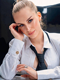 Ukrainian single Yeva from London, United Kingdom