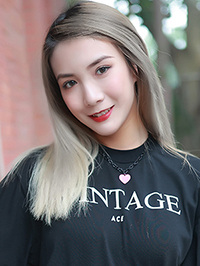 Asian single Jiaqi from Shenzhen, China