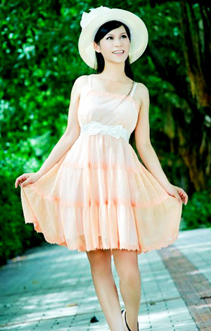 Asian bride Xueming from Beihai