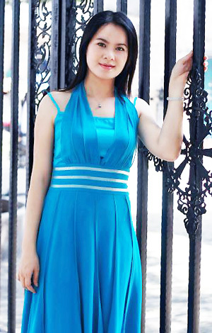 Single girl CuiHua 50 years old