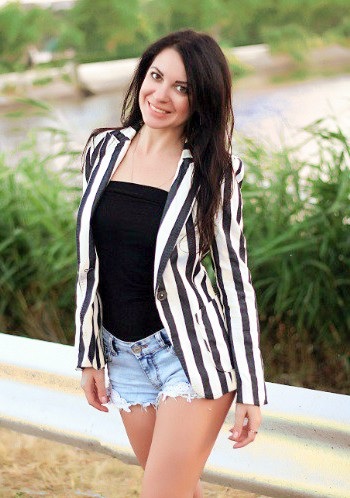 Ukrainian bride Evgenia from Odessa