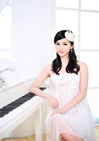 Asian bride Xiaodan from Yulin