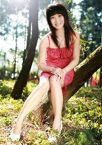 Single girl Xiaowen 42 years old