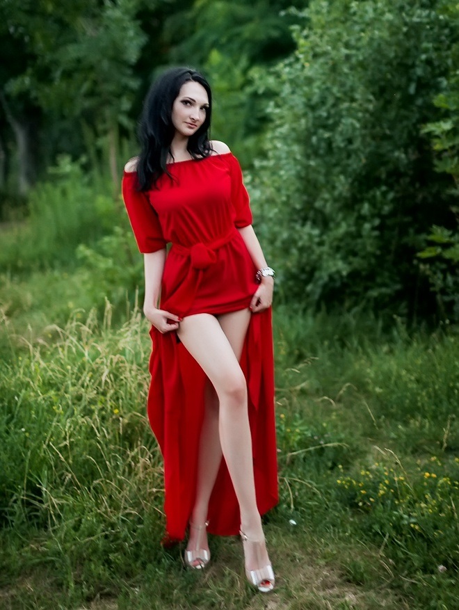 Ukrainian bride Anastasiya from Pavlograd