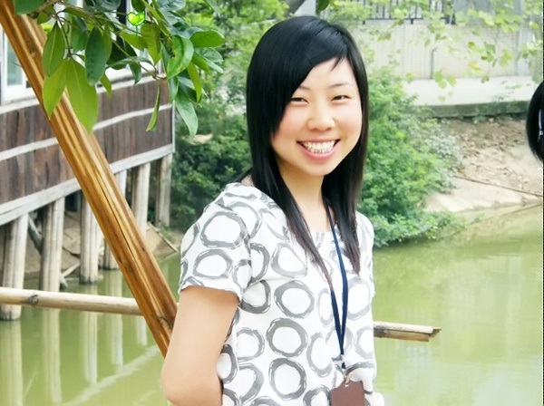 Single girl Xue 37 years old