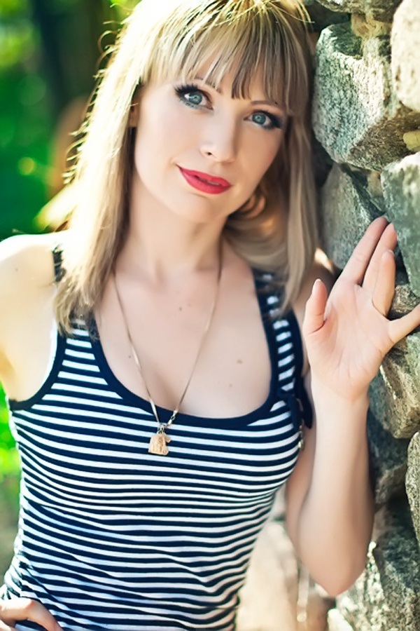 Ukrainian bride Vita from Poltava