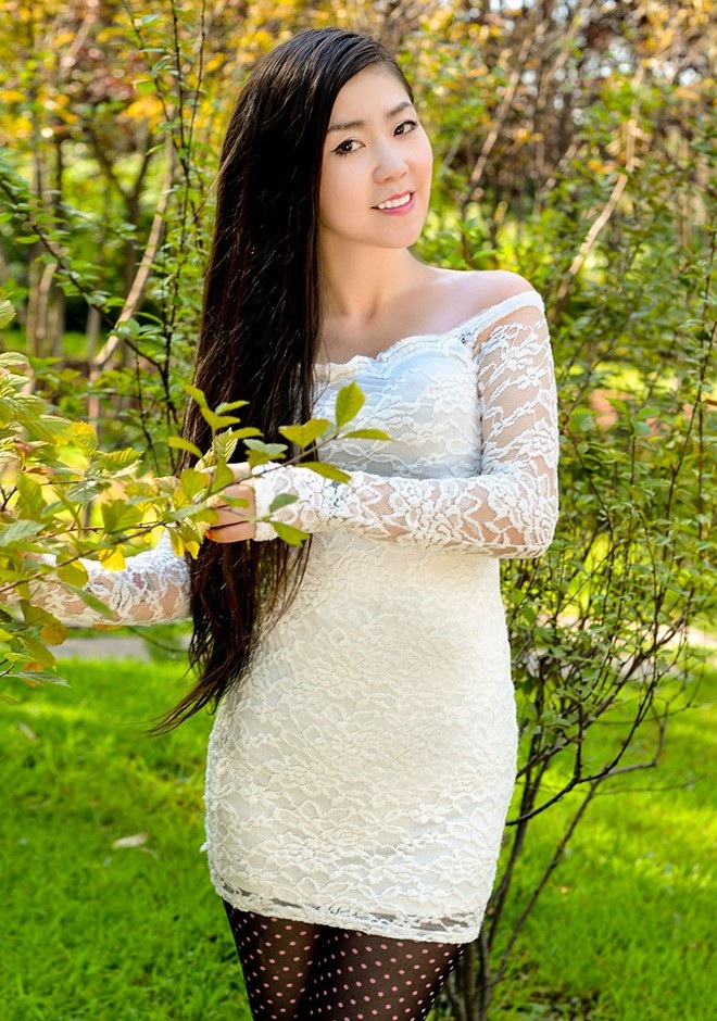 Asian bride Longzhu (Elva) from Fushun