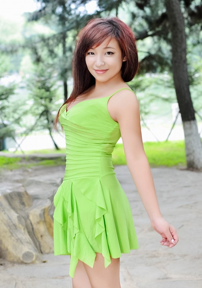 Asian bride Xinpei (Bess) from Fushun