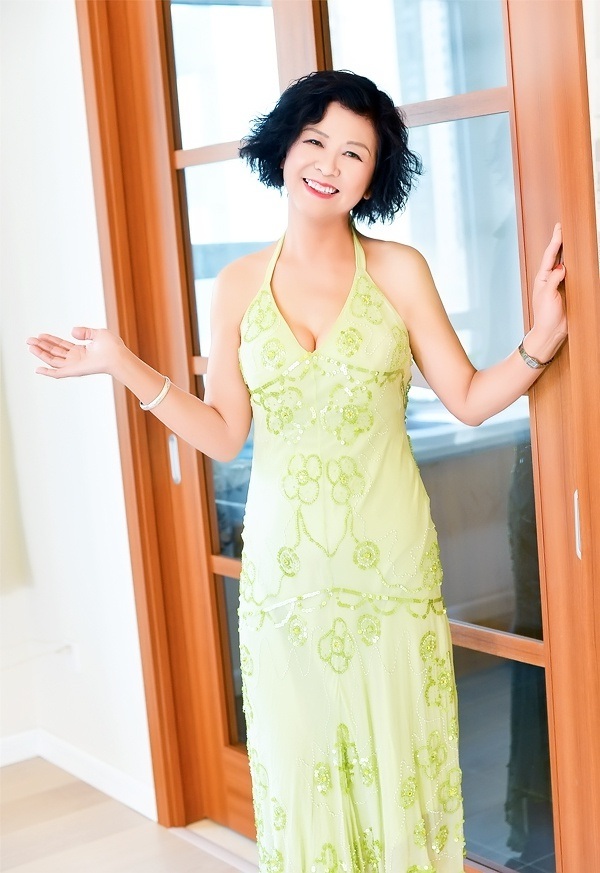 Single girl Qiuyan (Yan) 74 years old