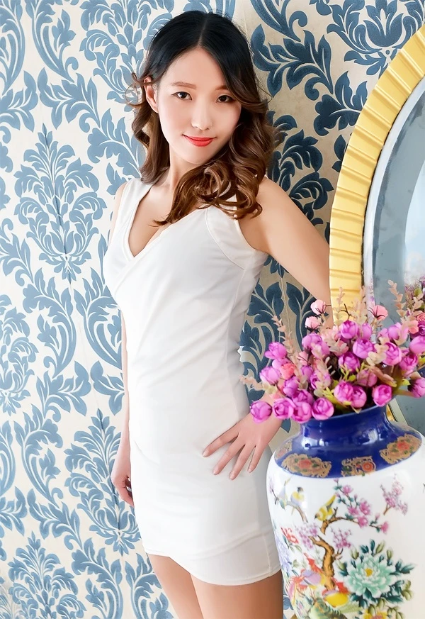 Asian bride Tingting (Alina) from Shenyang