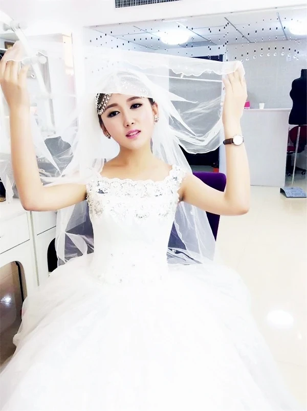 Asian bride Xiu from Shenyang