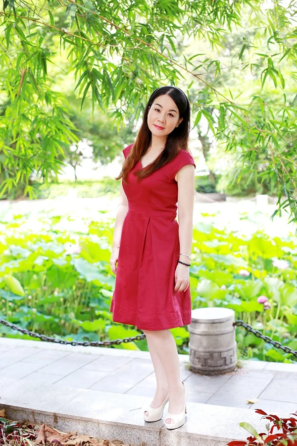 Single girl Yuwen 47 years old