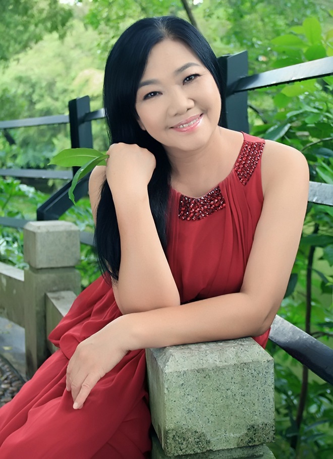 Single girl Lihua (Amy) 65 years old