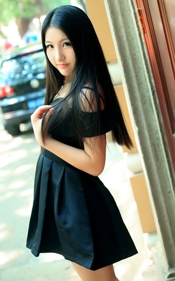 Single girl Yanchun (Nancy) 34 years old