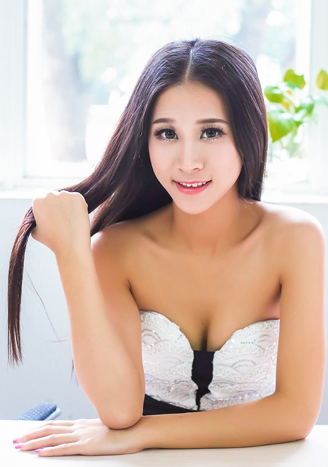 Asian bride Ying (Ying) from Maoming