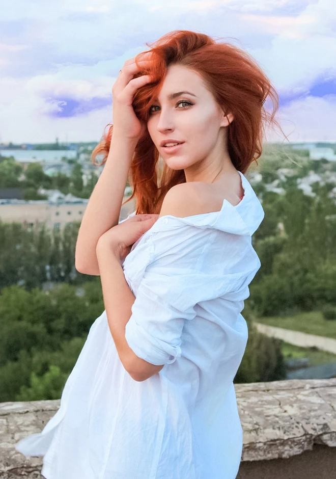Ukrainian bride Alina from Zaporozhye