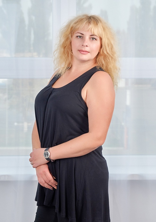 Single girl Tatiana 45 years old