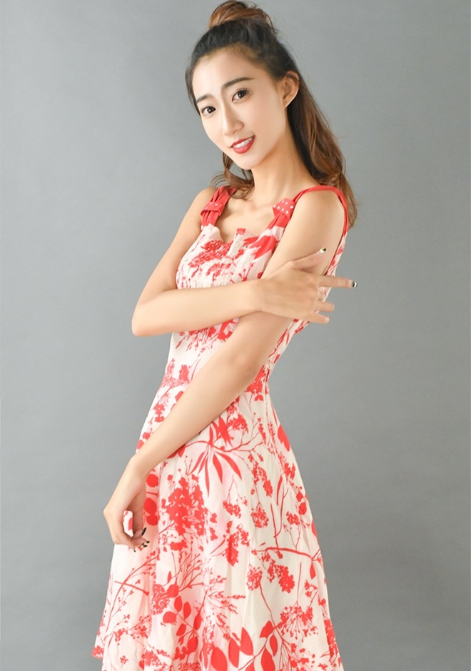 Single girl Xin (Dianthe) 29 years old