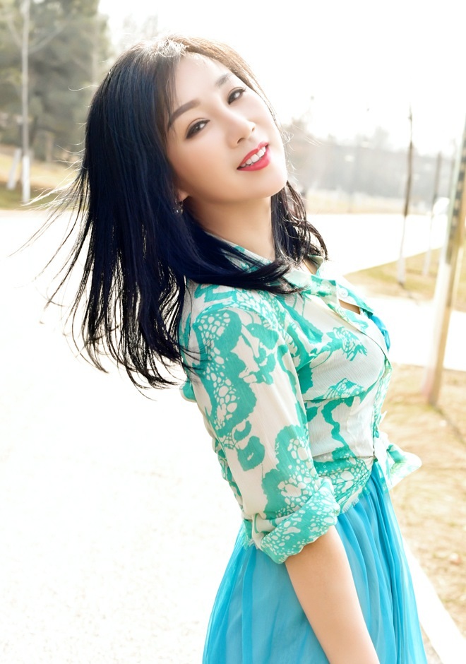 Asian bride Yuyan (Hebe) from Fushun