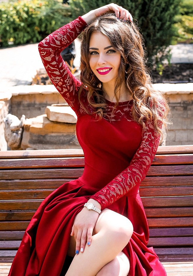 Ukrainian bride Taisia from Dimitrov