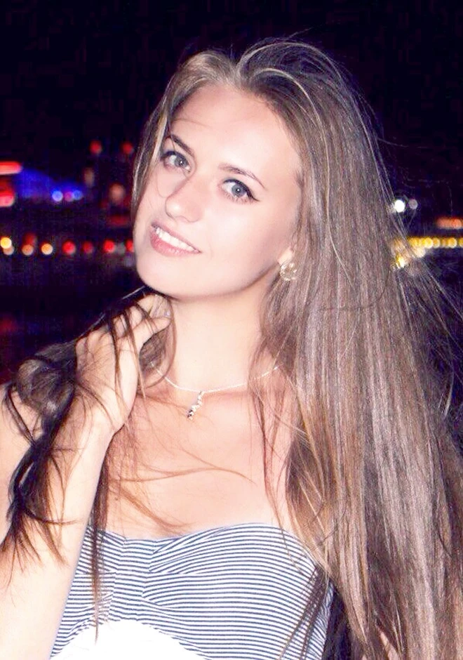 Single girl Viktoria 28 years old