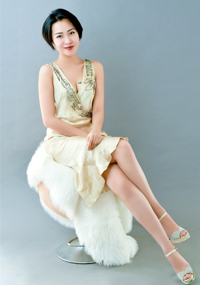 Asian bride Chongxiao (Dora) from Shenyang