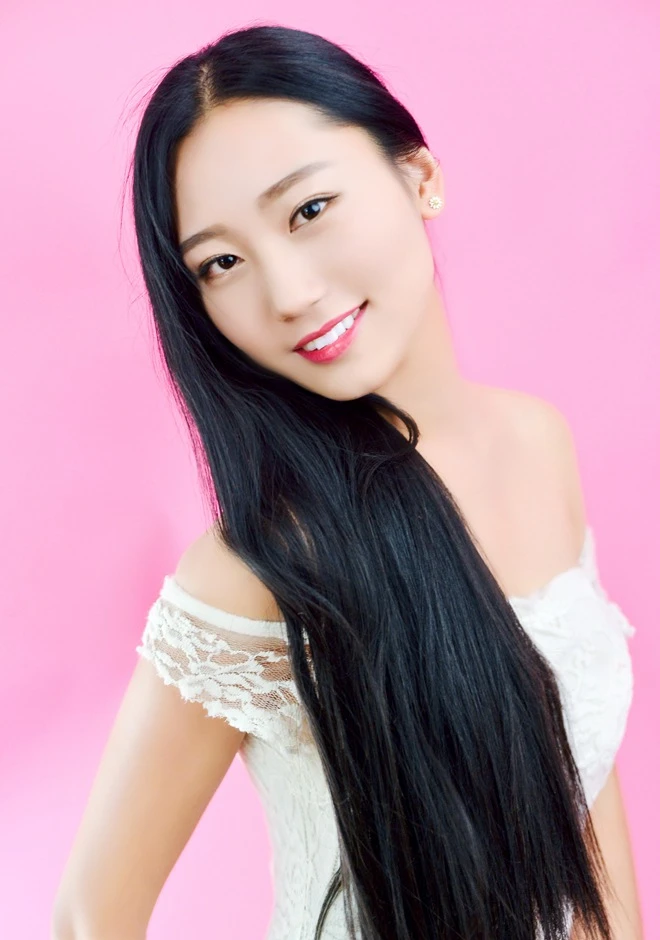Single girl QiuShuang (Stella) 29 years old
