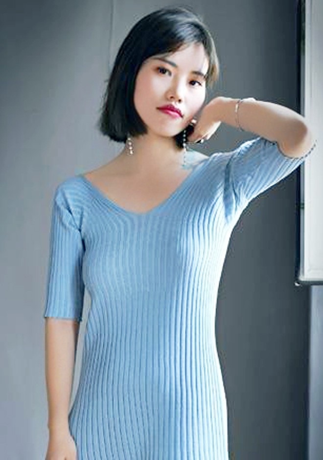 Single girl Xue (Snow) 29 years old