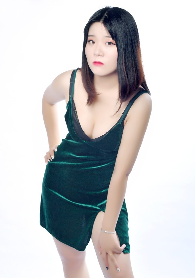 Single girl Jialiang 27 years old