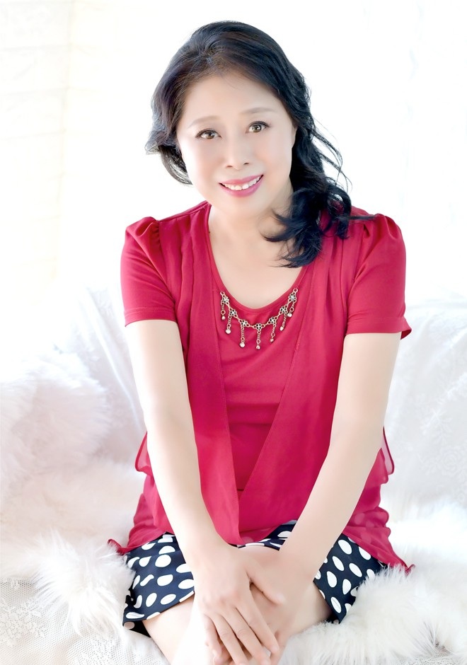 Single girl Lizhi (Flavia) 62 years old