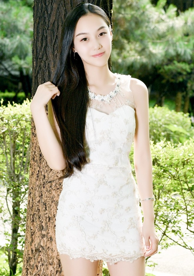 Asian bride Xiaoxuan from Shenyang