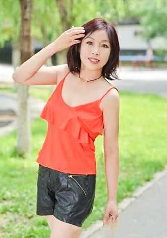Single girl Lin 52 years old