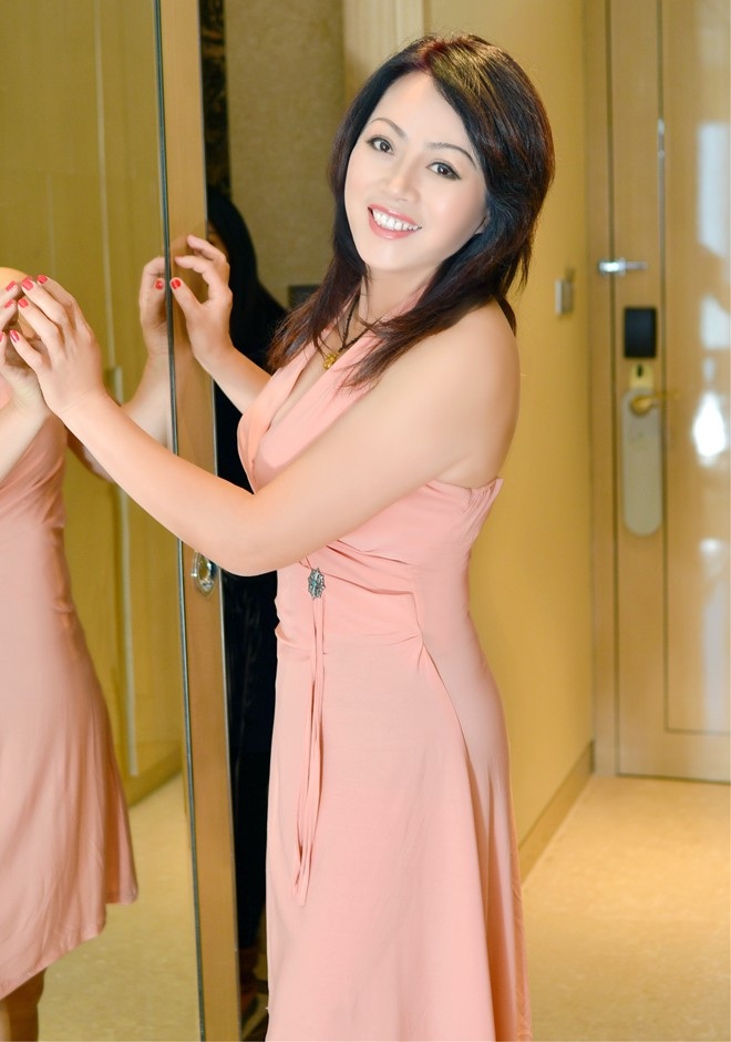 Asian bride Yujie from Fushun