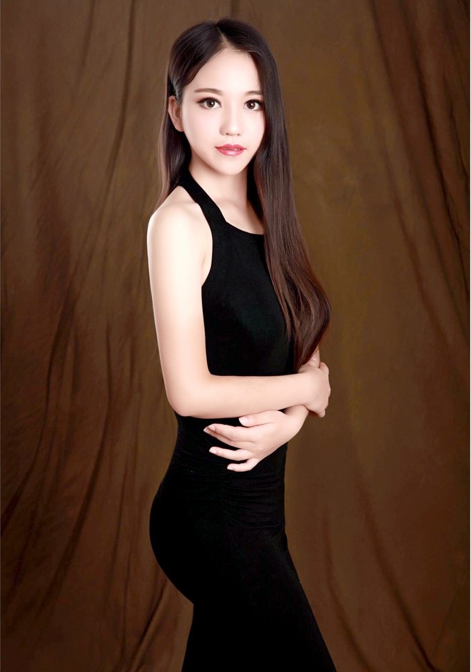 Single girl Lu 28 years old