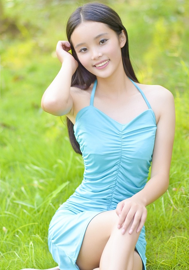 Single girl Jia 27 years old