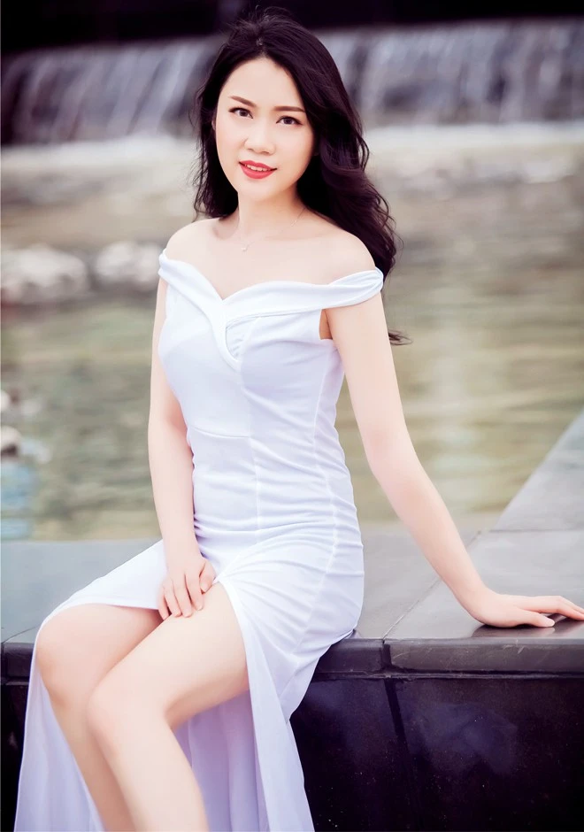 Single girl Jieyin 26 years old