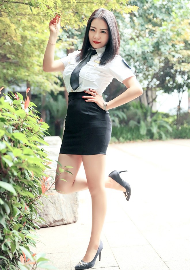 Single girl Lihong 38 years old