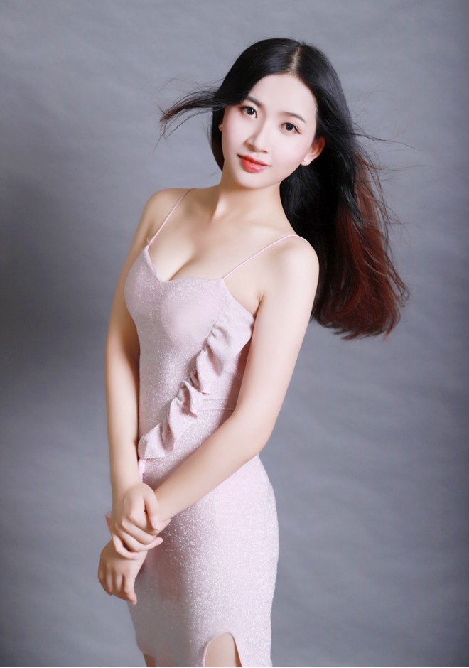 Asian bride Hengbo from Changsha