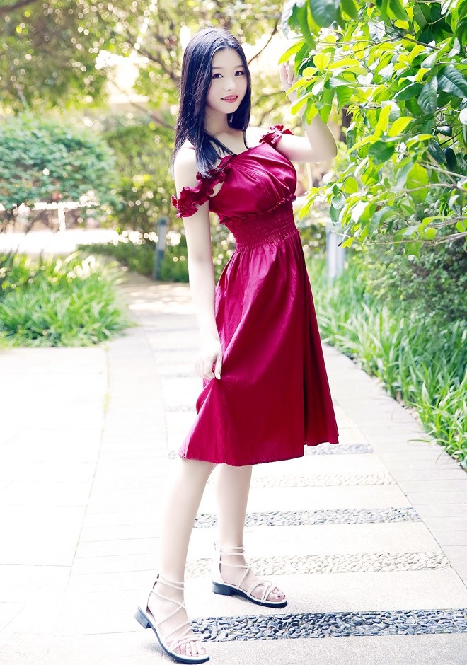 Asian bride Shihua from Changsha