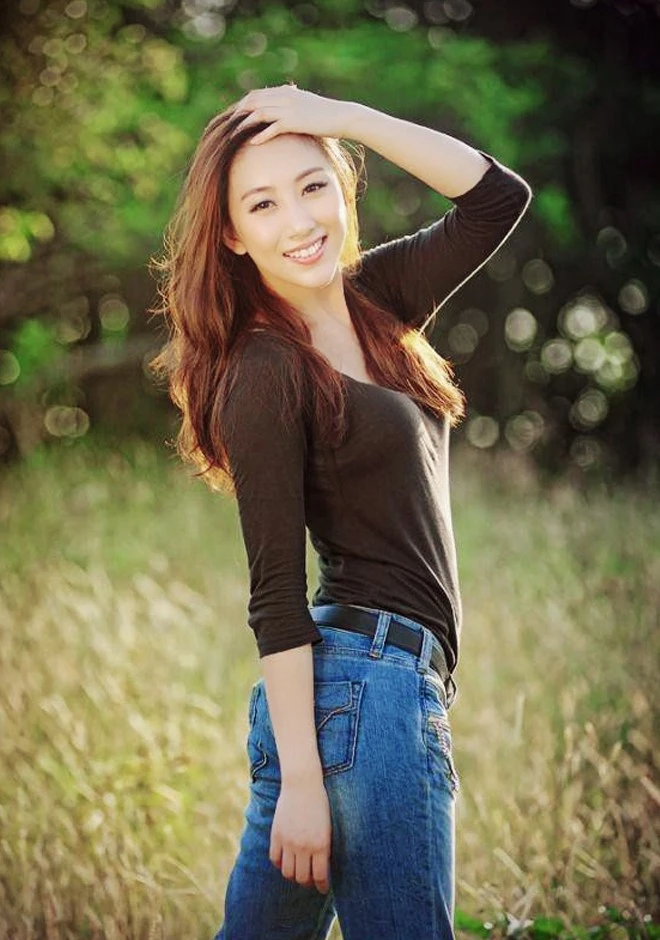 Single girl Yuwei 37 years old